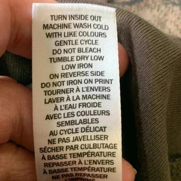 Northern Reflections petite, NWOT faux snake skin on  the front, 100% cotton top - Picture 6 of 7